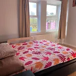 Cheerful Countryside Vakantiehuis *