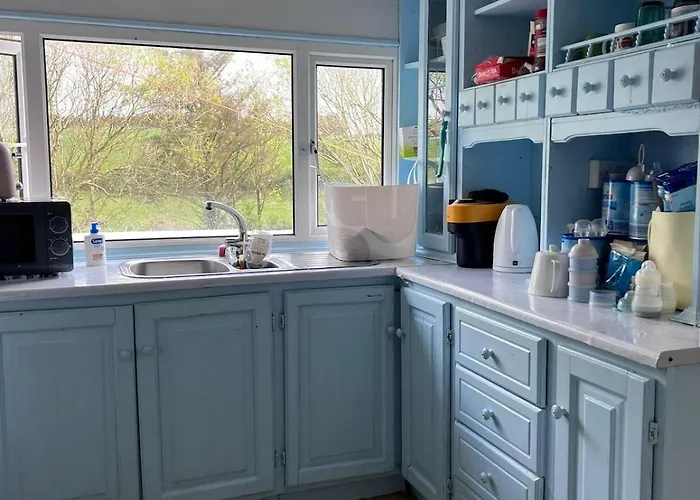 Cheerful Countryside Cottage Vakantiehuis *